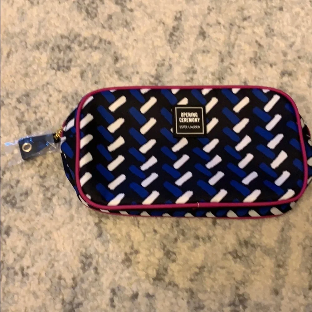 NEW Estée Lauder Cosmetic Bag